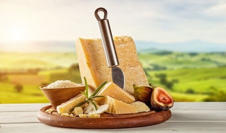 Immagine delle evento: Covid-19: a Mantova chi dona il plasma riceve in regalo una forma di Grana Padano DOP